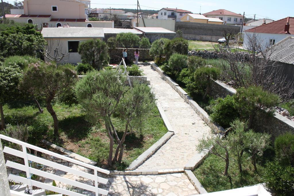Kuca Za Odmor Laura Apartment Razanac Luaran gambar